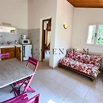 13 Oliviers - Piscine Xxl, Parc Arbore Et Coucher De Soleil Holiday home