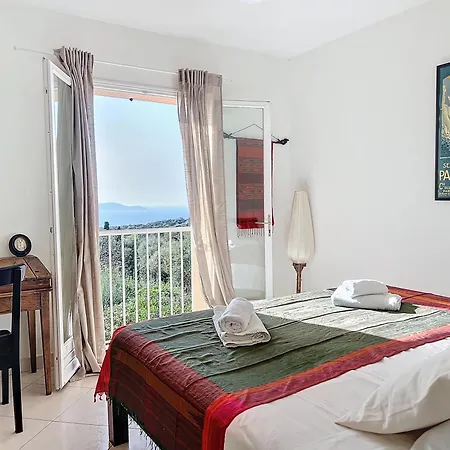 13 Oliviers Couchers De Soleil Ferienhaus *