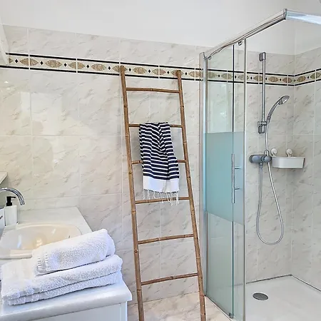 13 Oliviers Couchers De Soleil Lumio (Corsica)