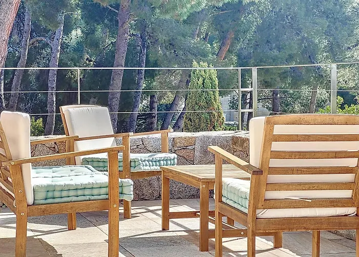 13 Oliviers Couchers De Soleil Vakantiehuis *